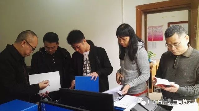 翁源县统计局领导团队最新阵容，引领与担当